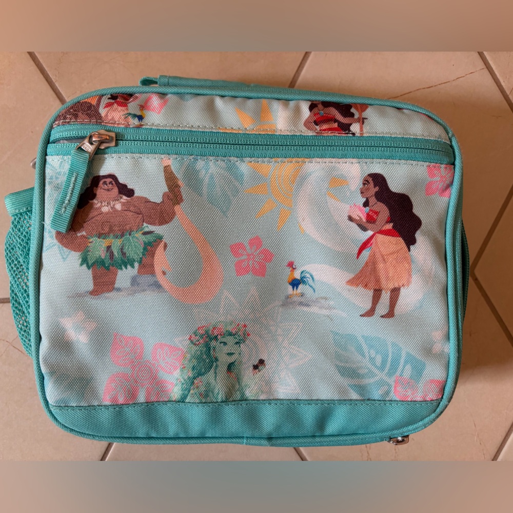 Moana Pottery Barn lunchbox! Excellent used condition